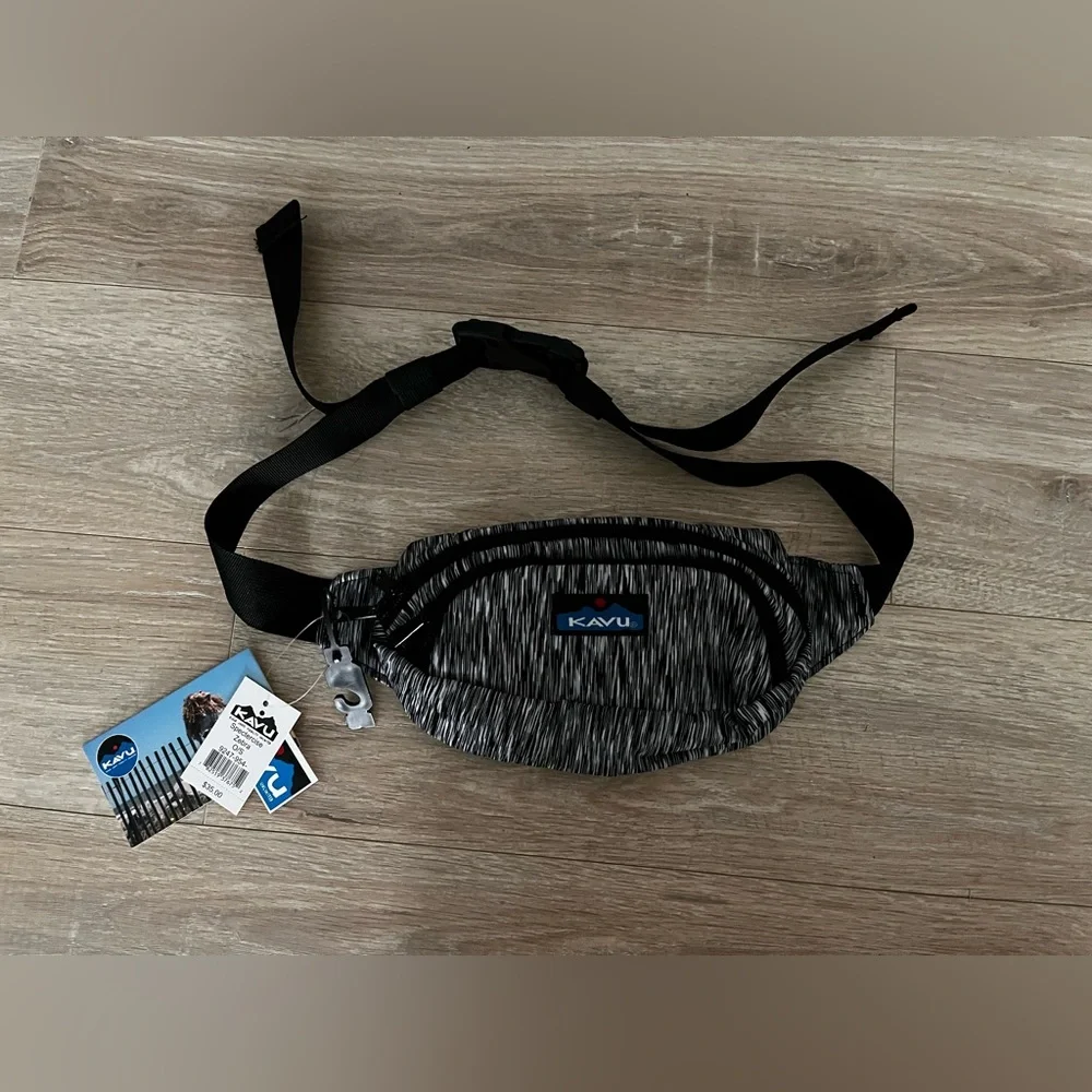 NWT KAVU Spectercise Belt Bag Spandex Fanny Pack - Picture 2 of 6